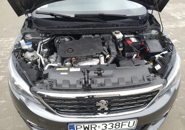 Peugeot 308 cena 58900 przebieg: 43800, rok produkcji 2020 z Września małe 172